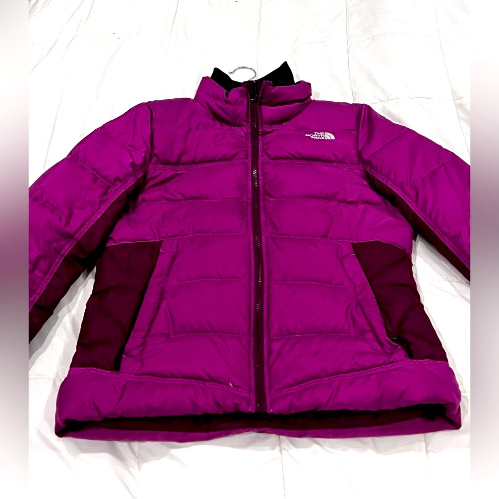 North Face Women’s Jacket, size Medium, in purple.